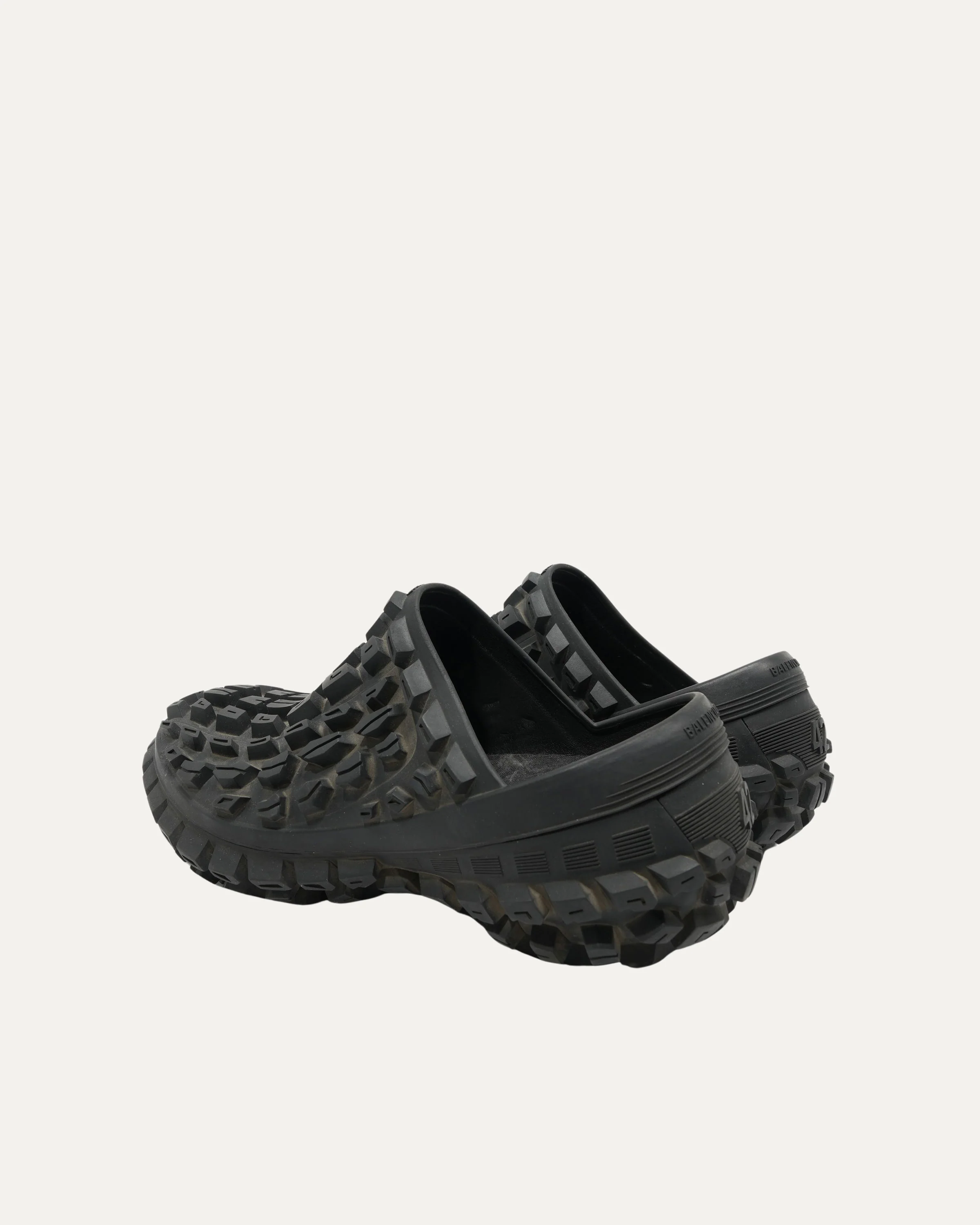 Bouncer Defender Clogs - Image 3