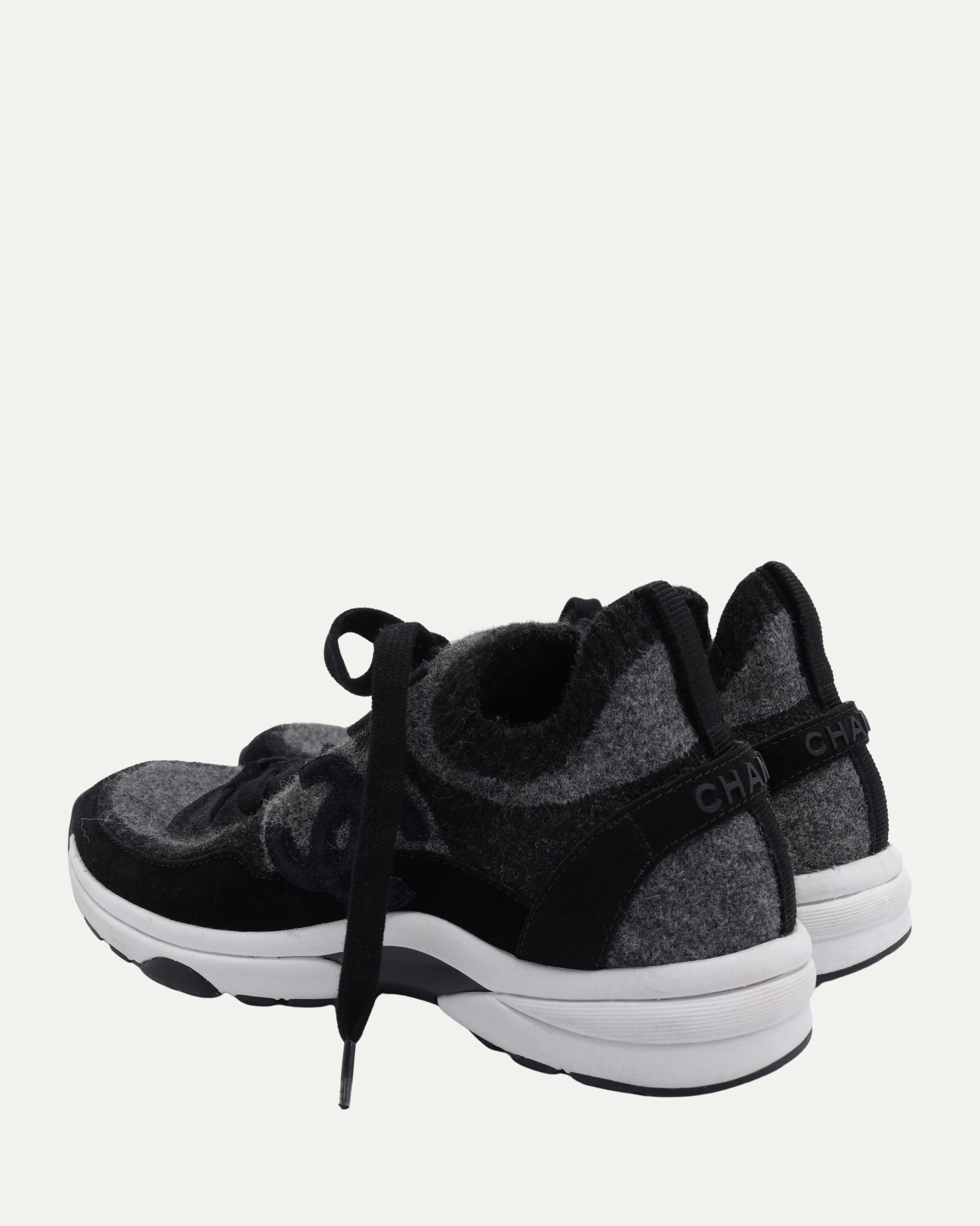 CC Logo Sport Trainer - Image 3