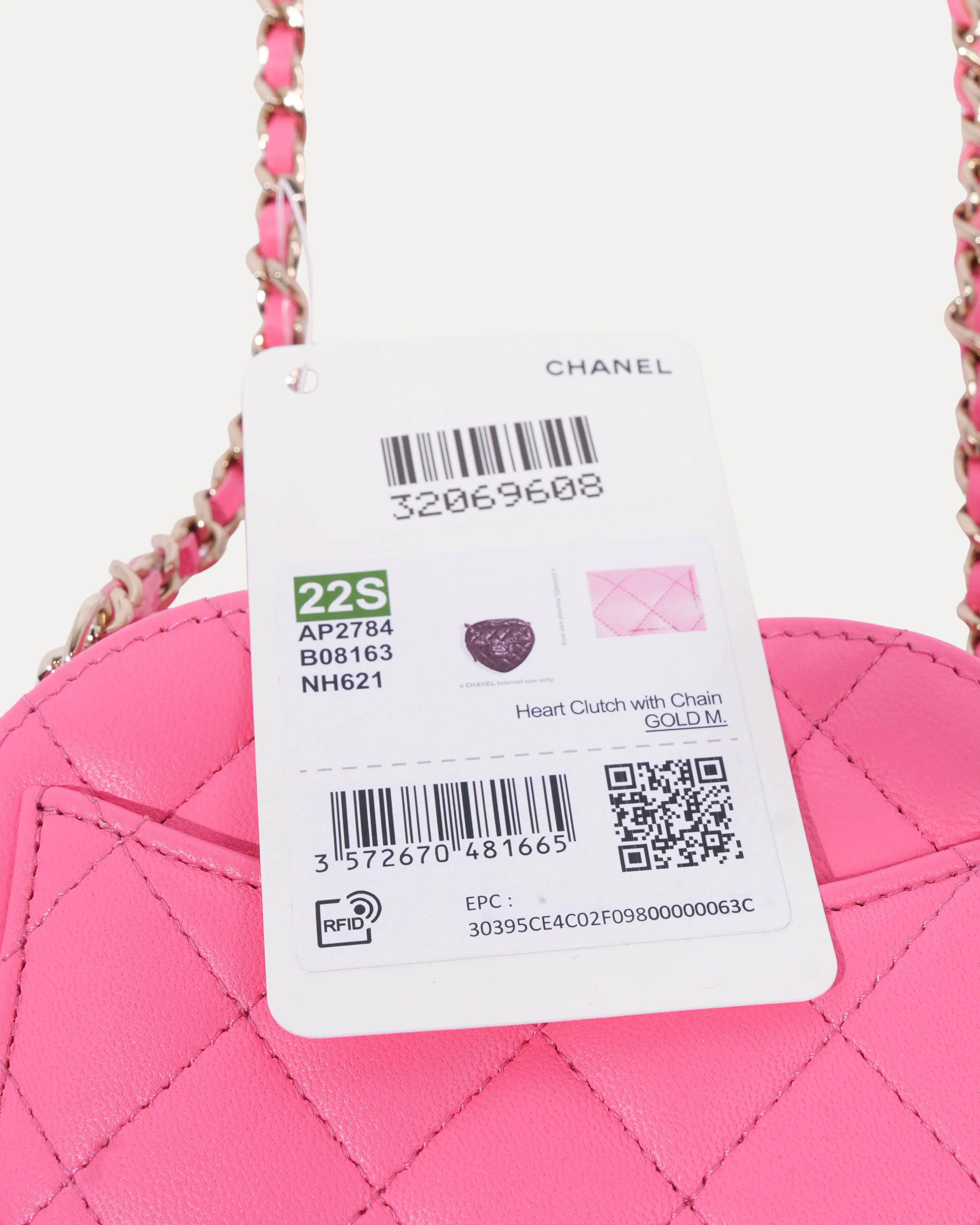 Mini Quilted CC In Love Heart Bag - Image 4