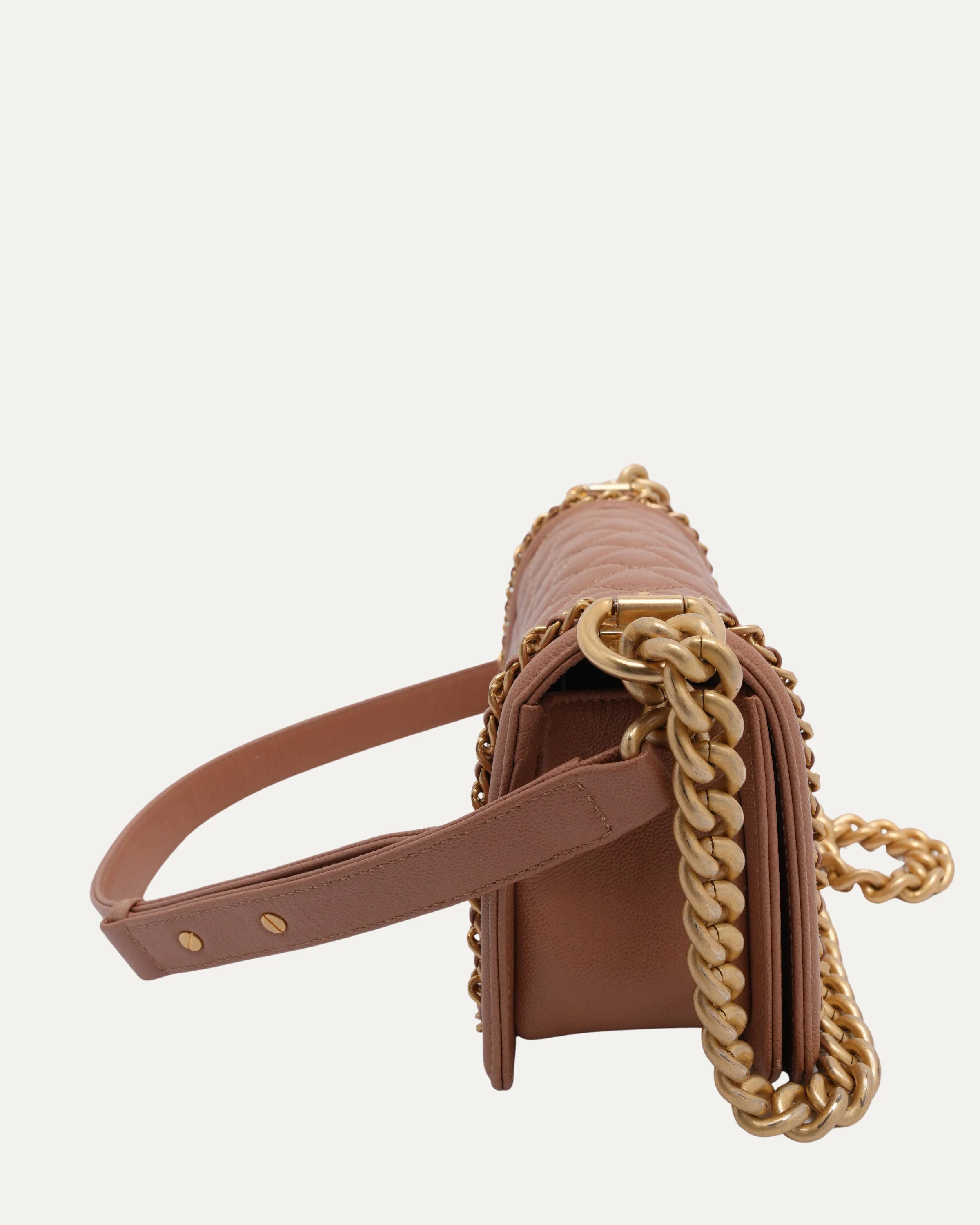 Small Chain Around Quilted Boy Bag - Image 4