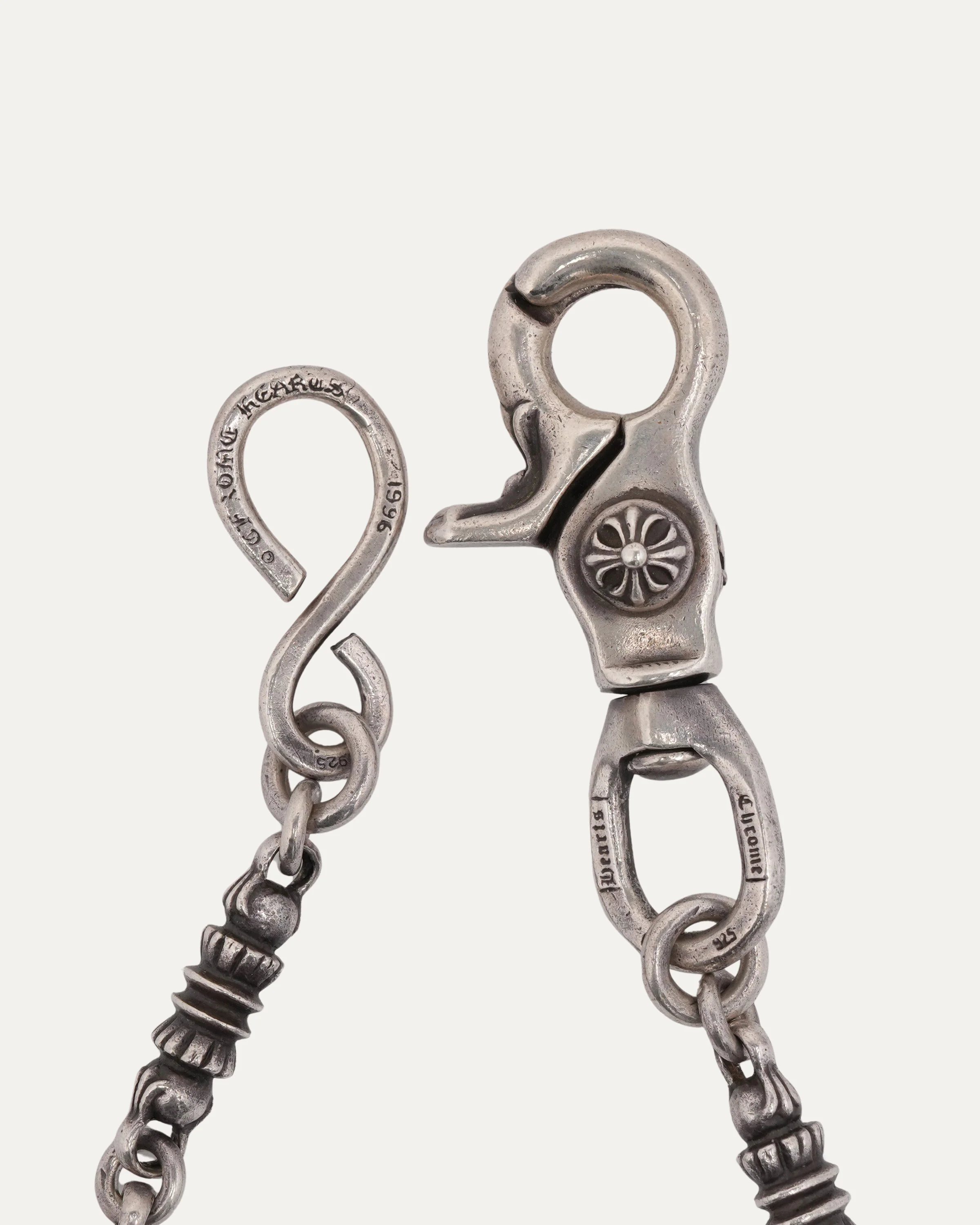 Barrel Wallet Chain - Image 3