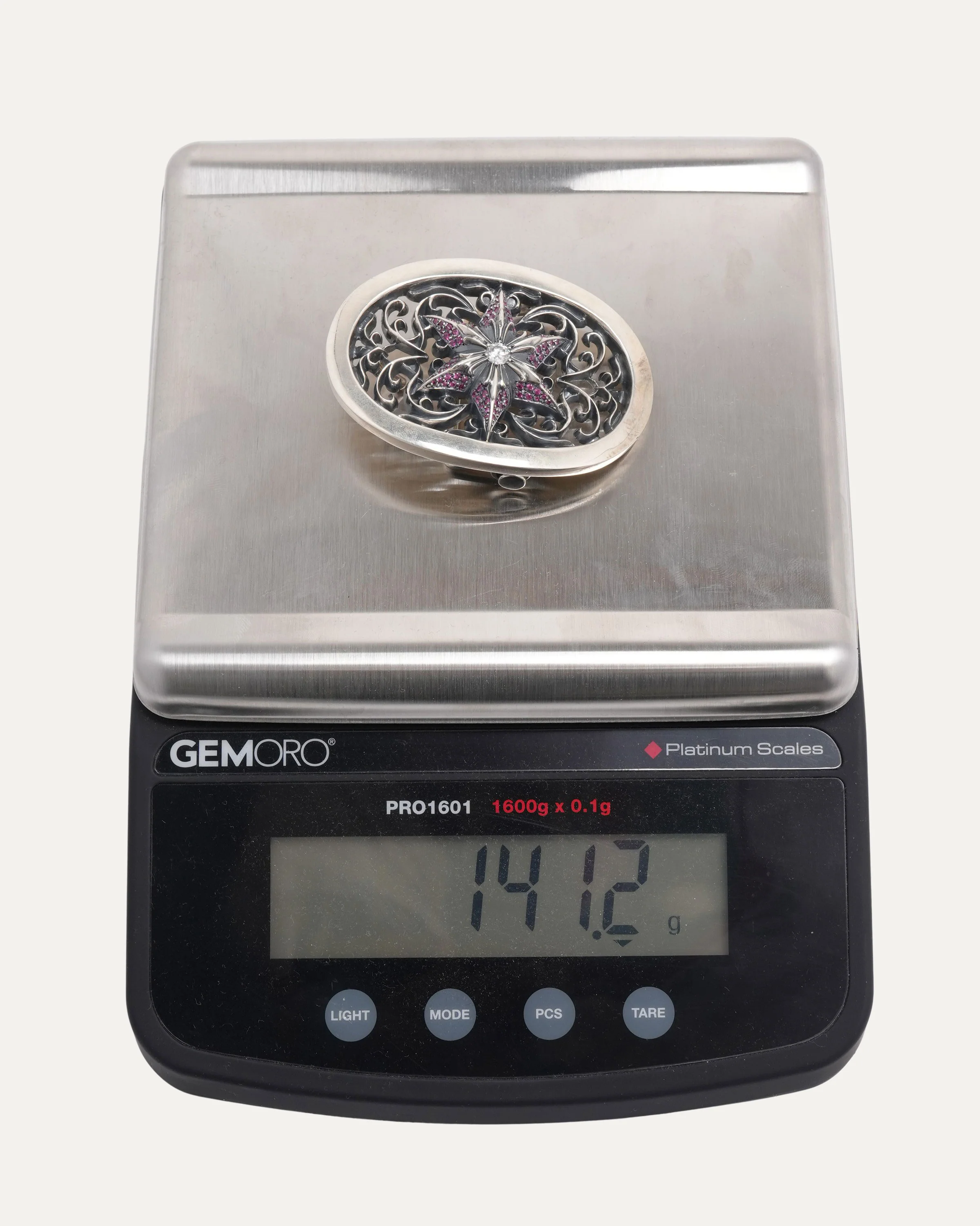 Diamond and Ruby Oval Star Belt Buckle - Image 3