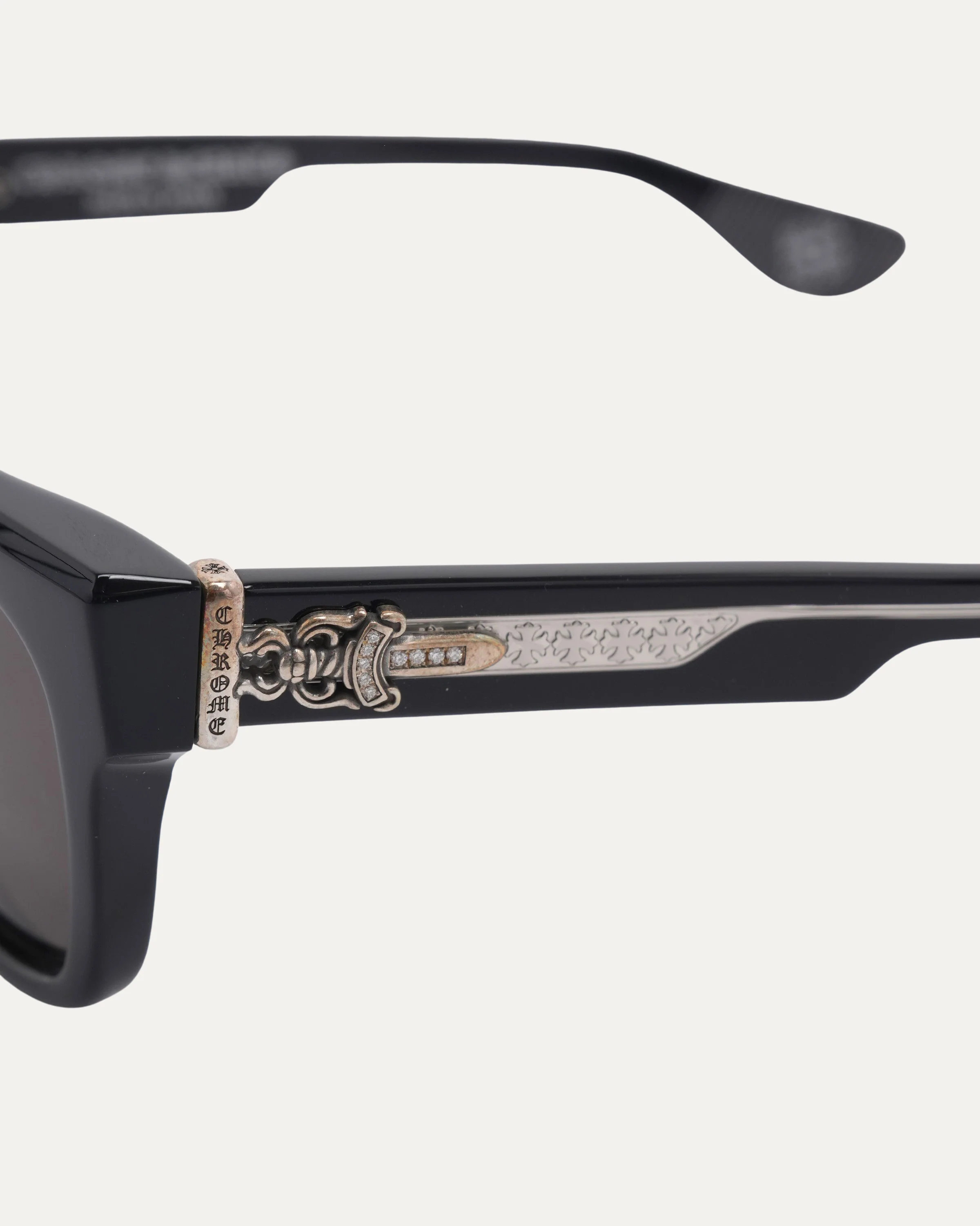 Diamond Box Officer Sunglasses - Image 6