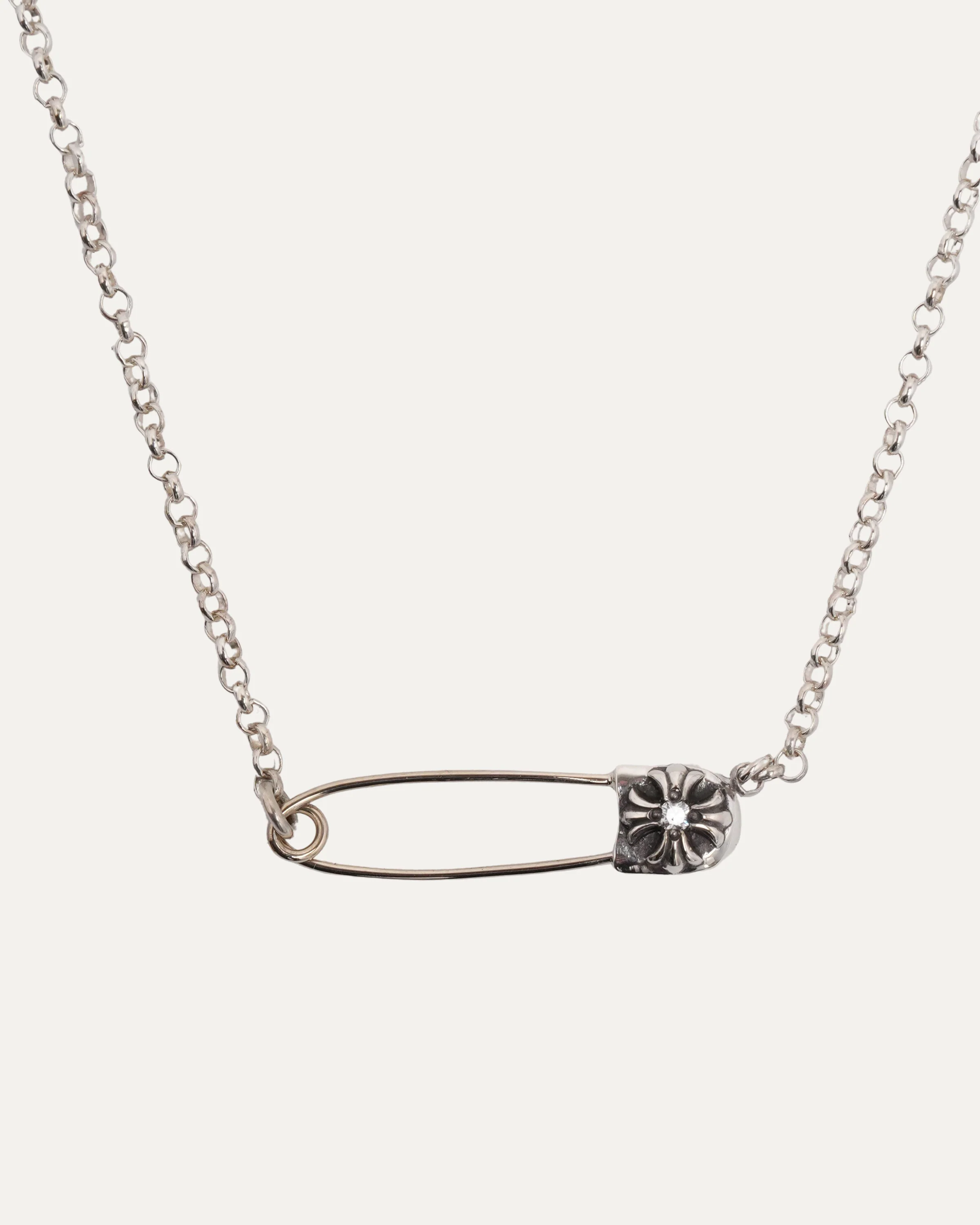 Diamond Safety Pin Roll Chain Necklace - Image 2