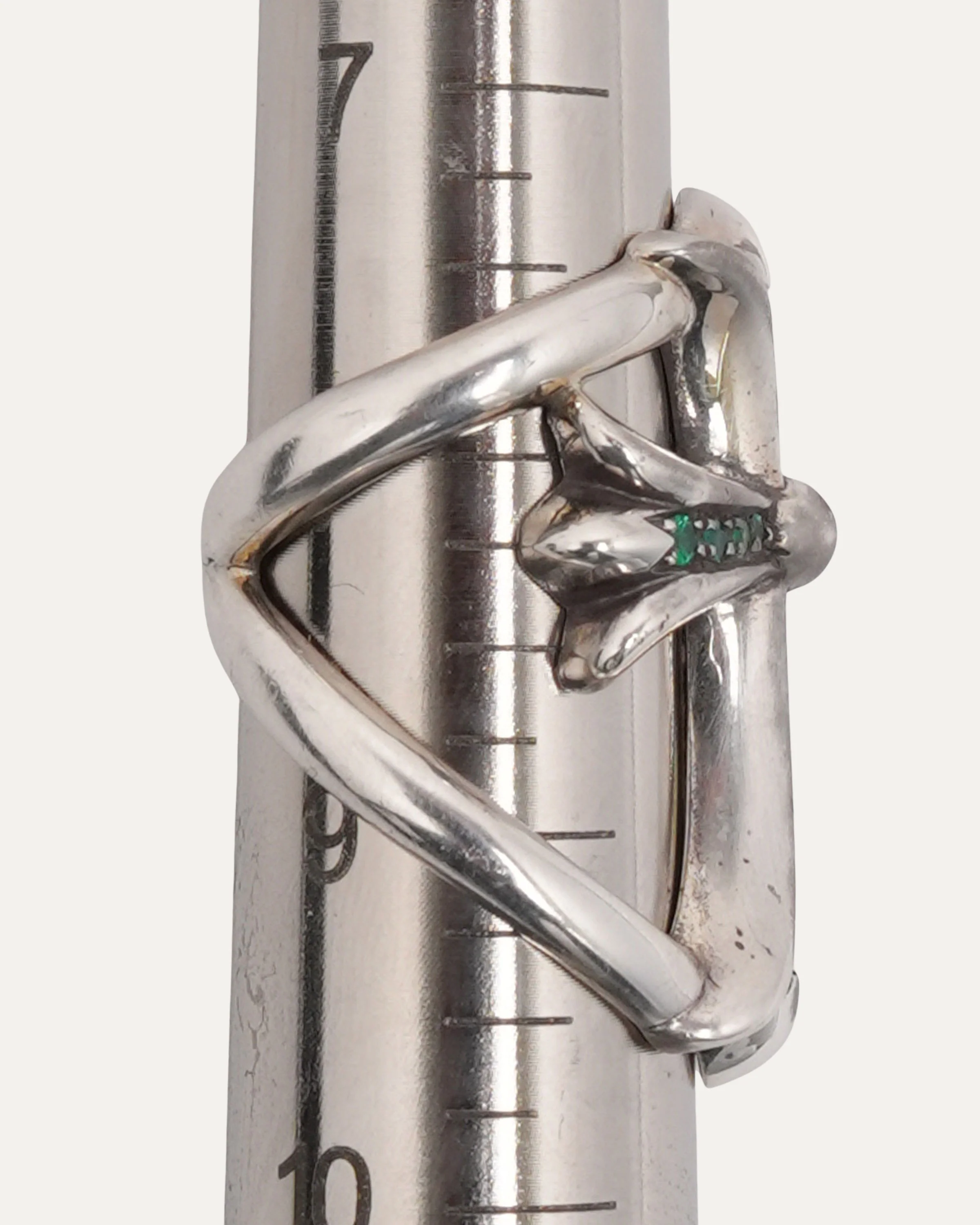 Emerald Infinity Ring - Image 3
