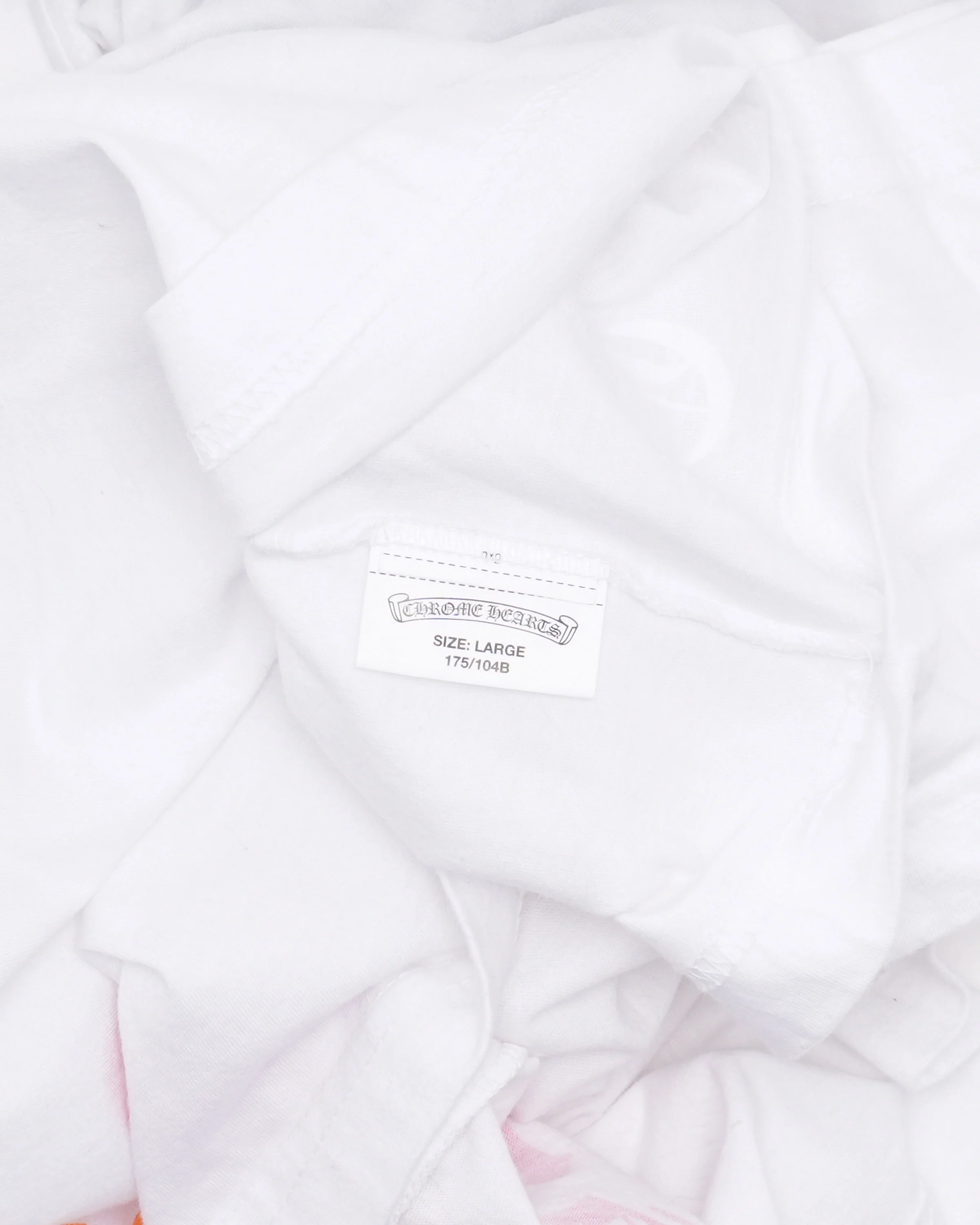 Gradient Neck Logo Pocket T-Shirt - Image 3