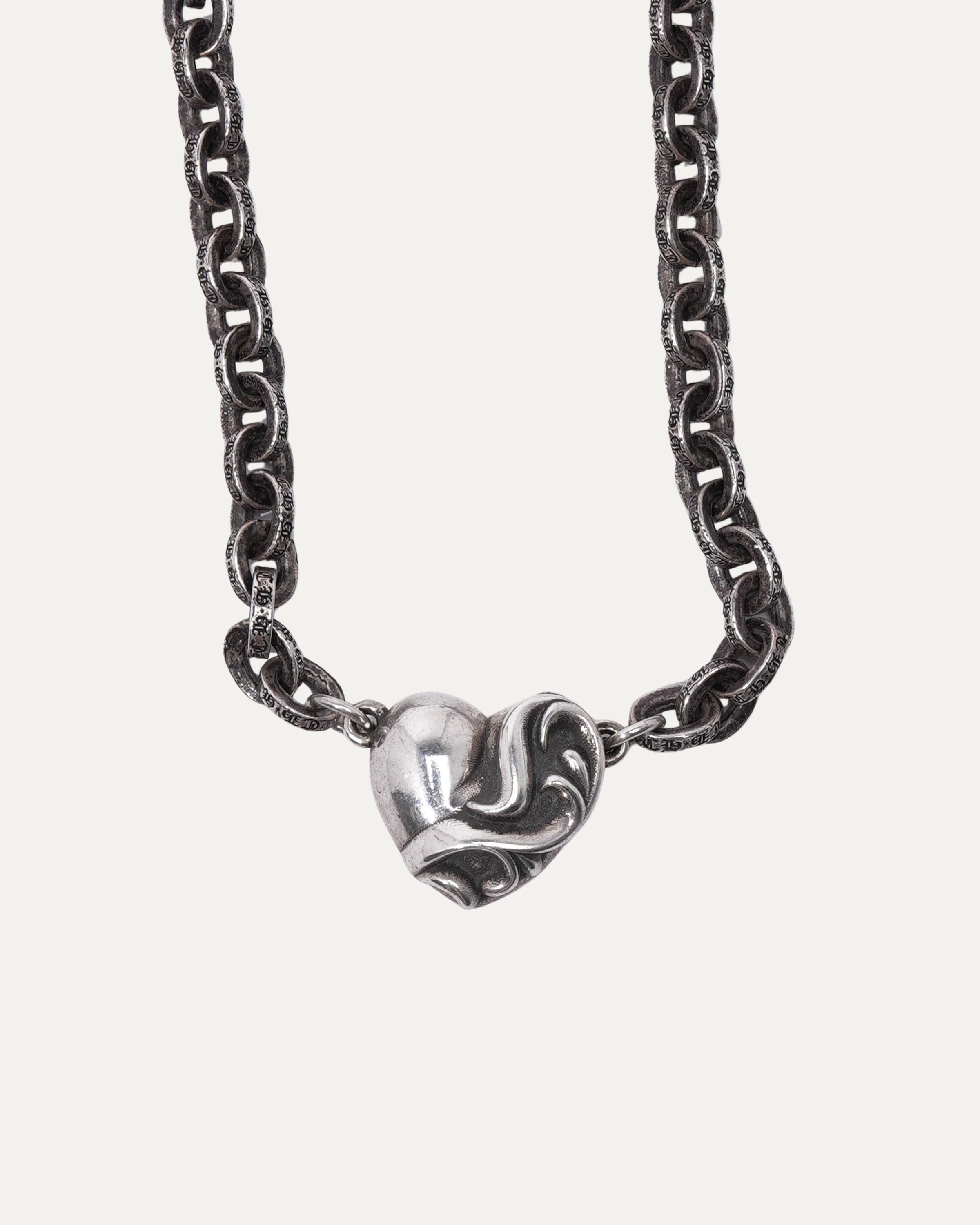 Heart Pendant Paper Chain Necklace - Image 2