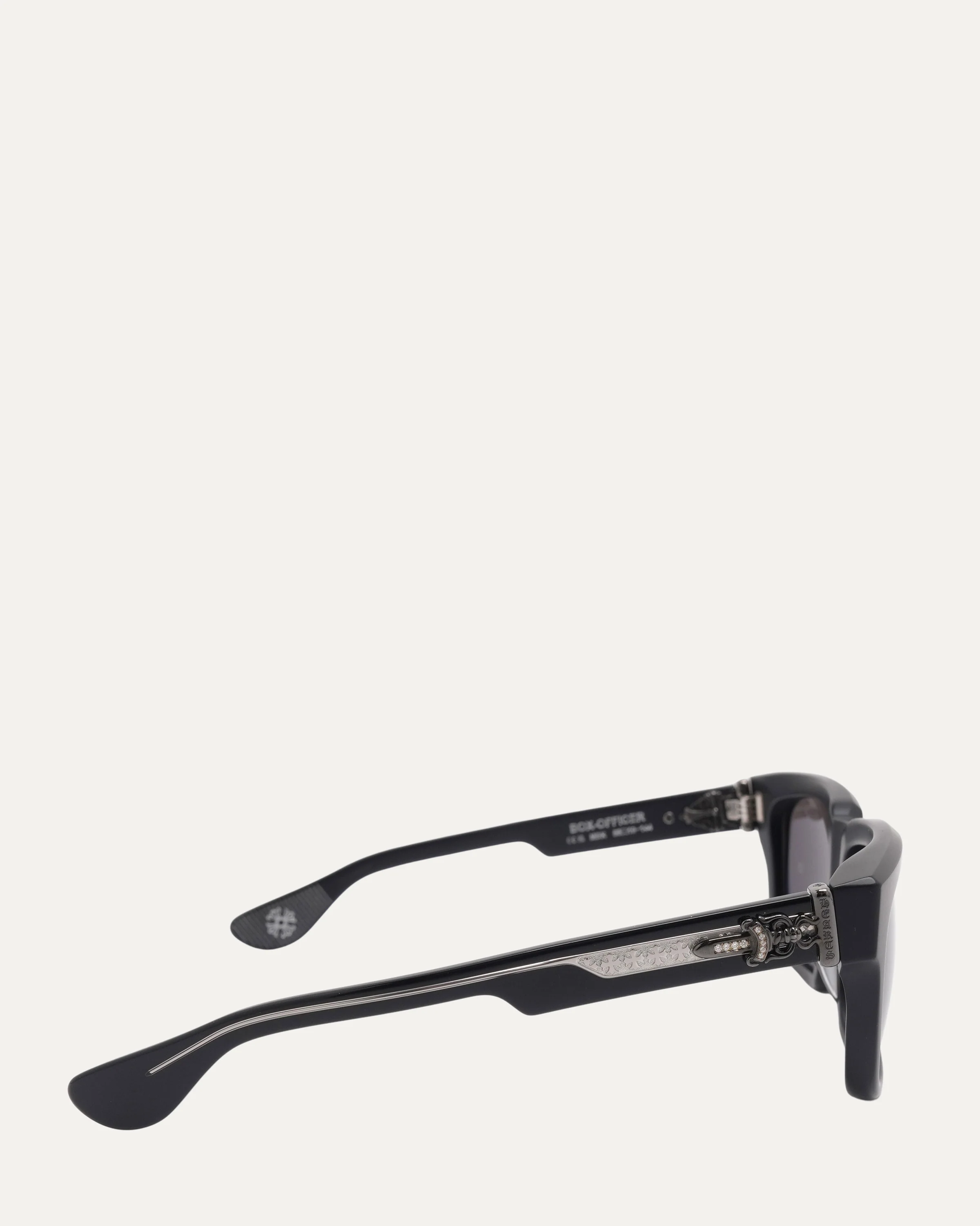 Matte and Gloss Box Officer Sunglasses - Image 3