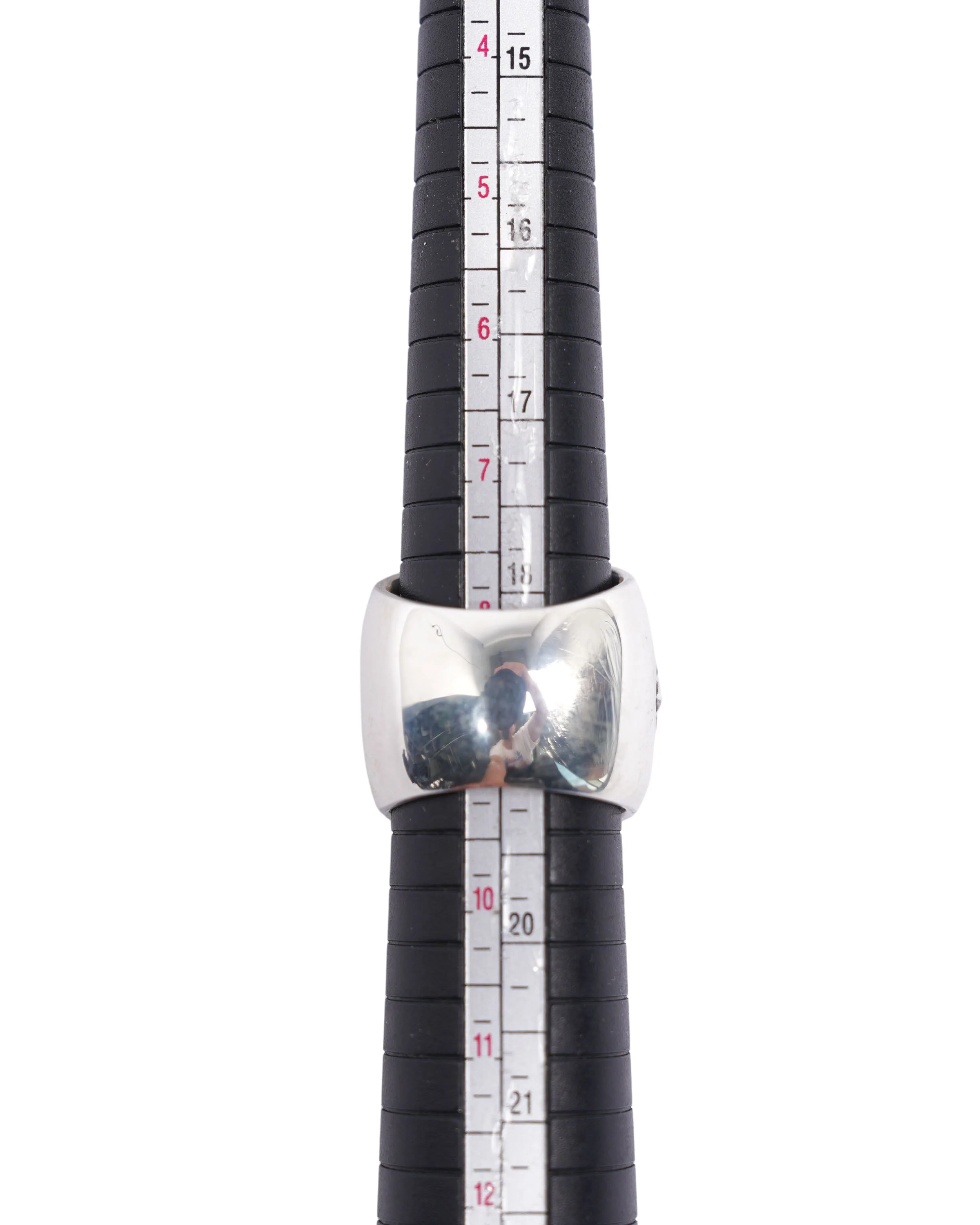 Oval Cross Ring - Image 4