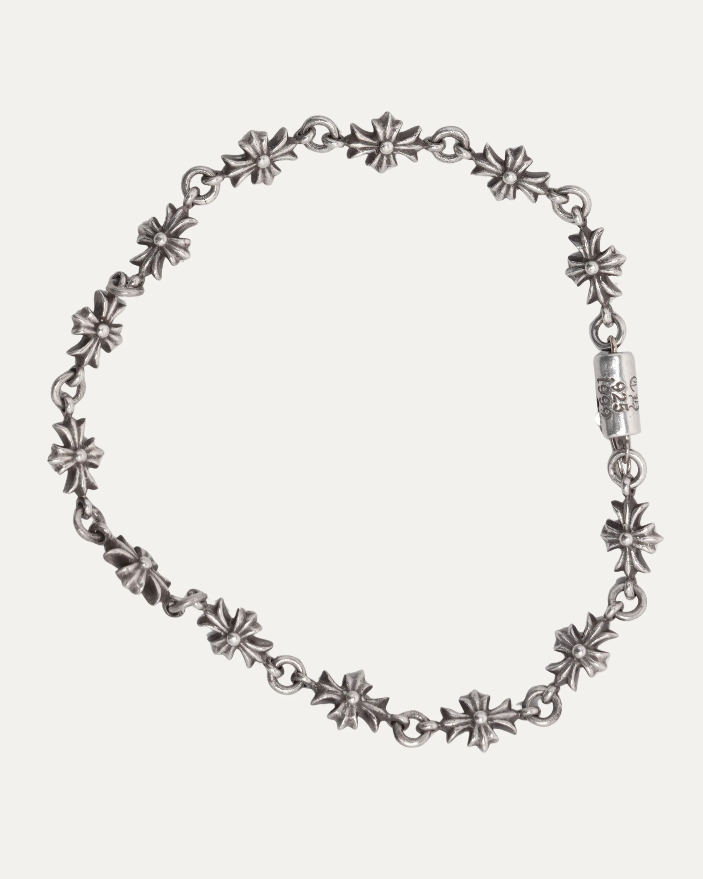 Tiny E Bracelet - Image 2