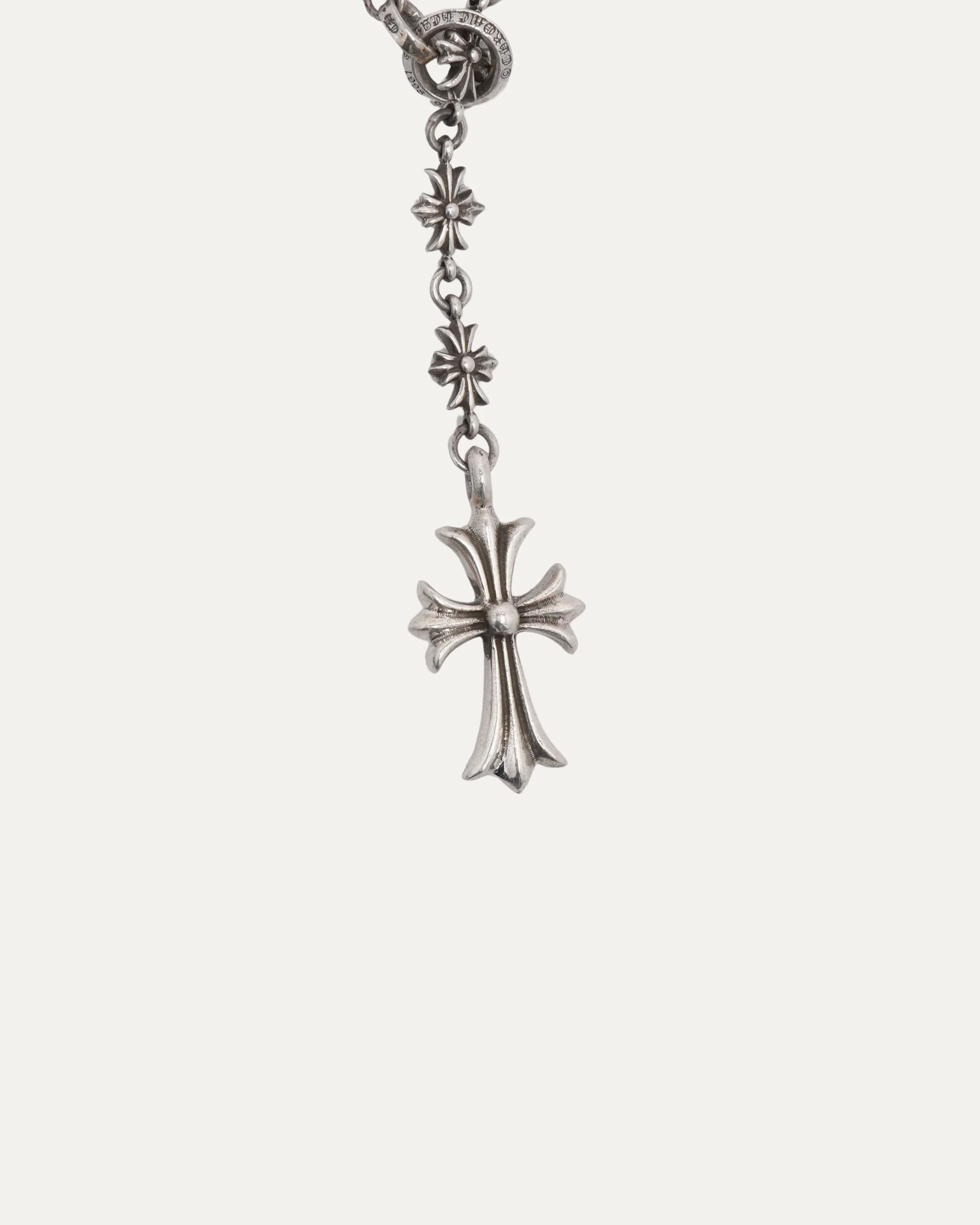 Tiny E Choke Chain Necklace - Image 2