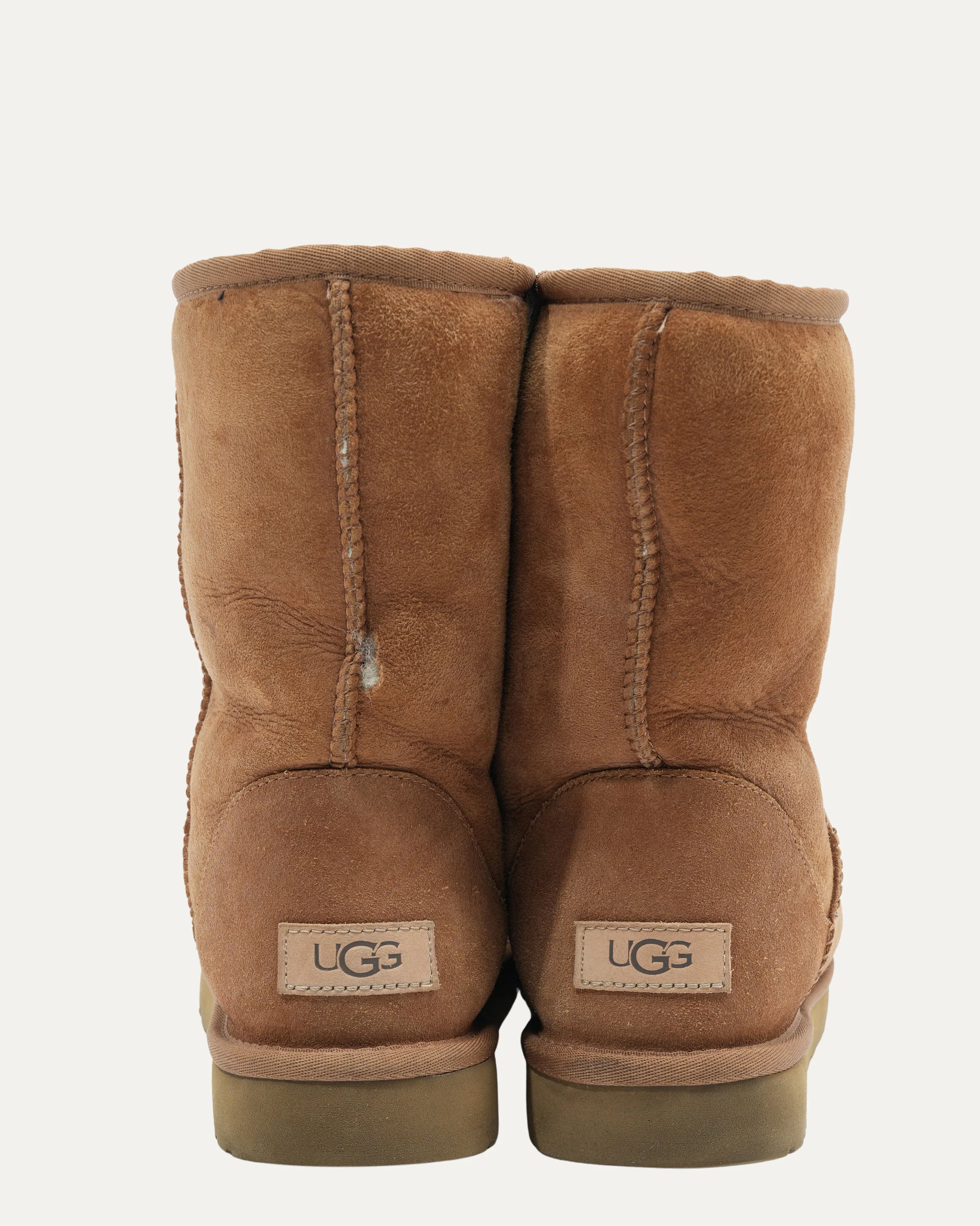Ugg Boots - Image 4