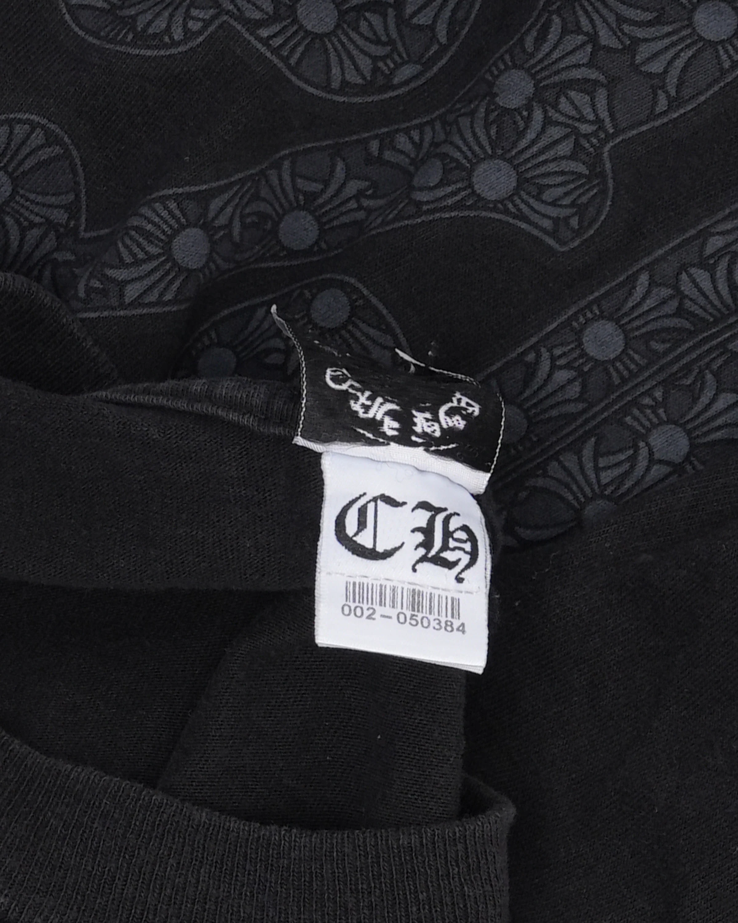 Vintage Vine Dagger Long Sleeve Pocket T-Shirt - Image 4