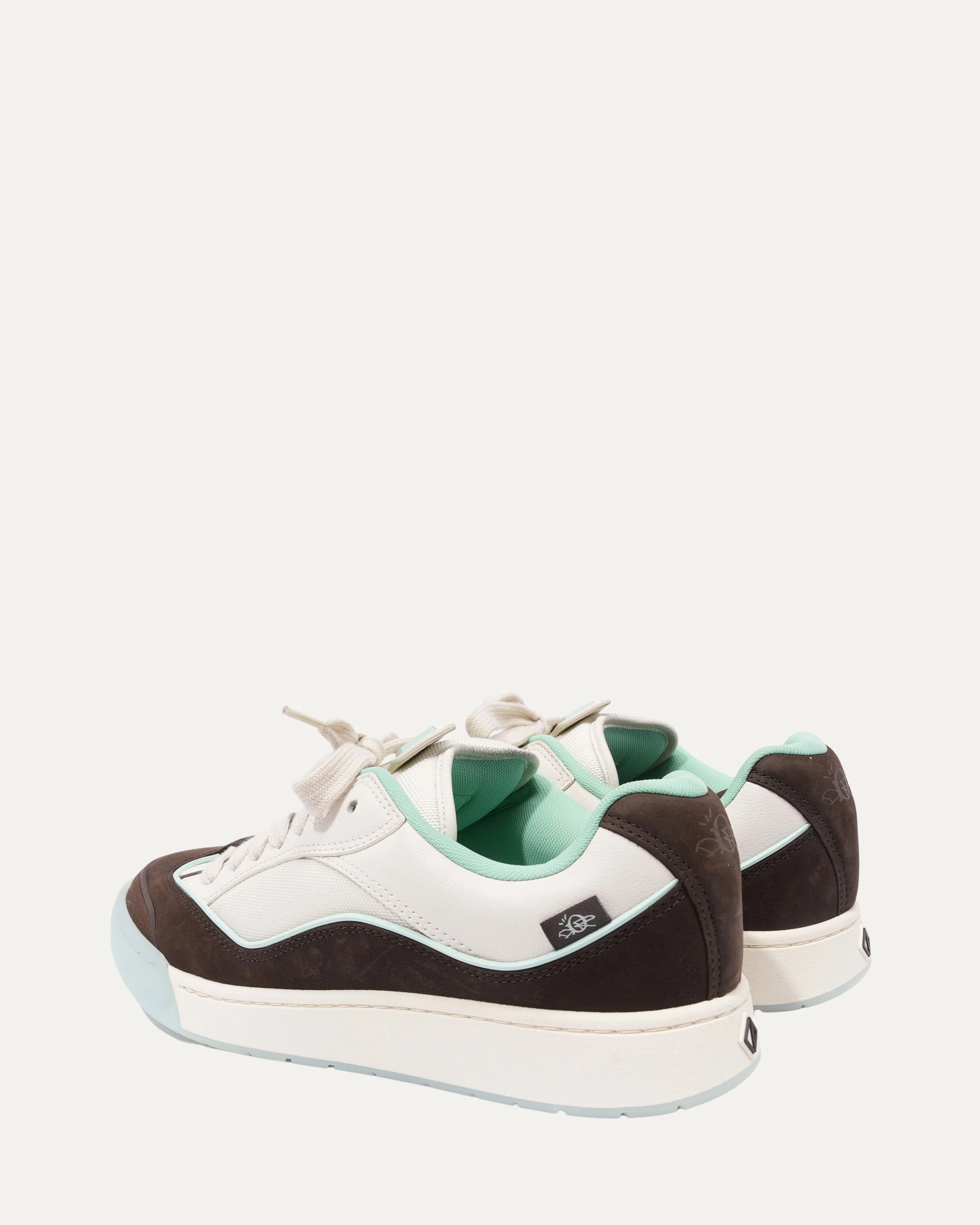 B713 Cactus Jack Sneaker - Image 3