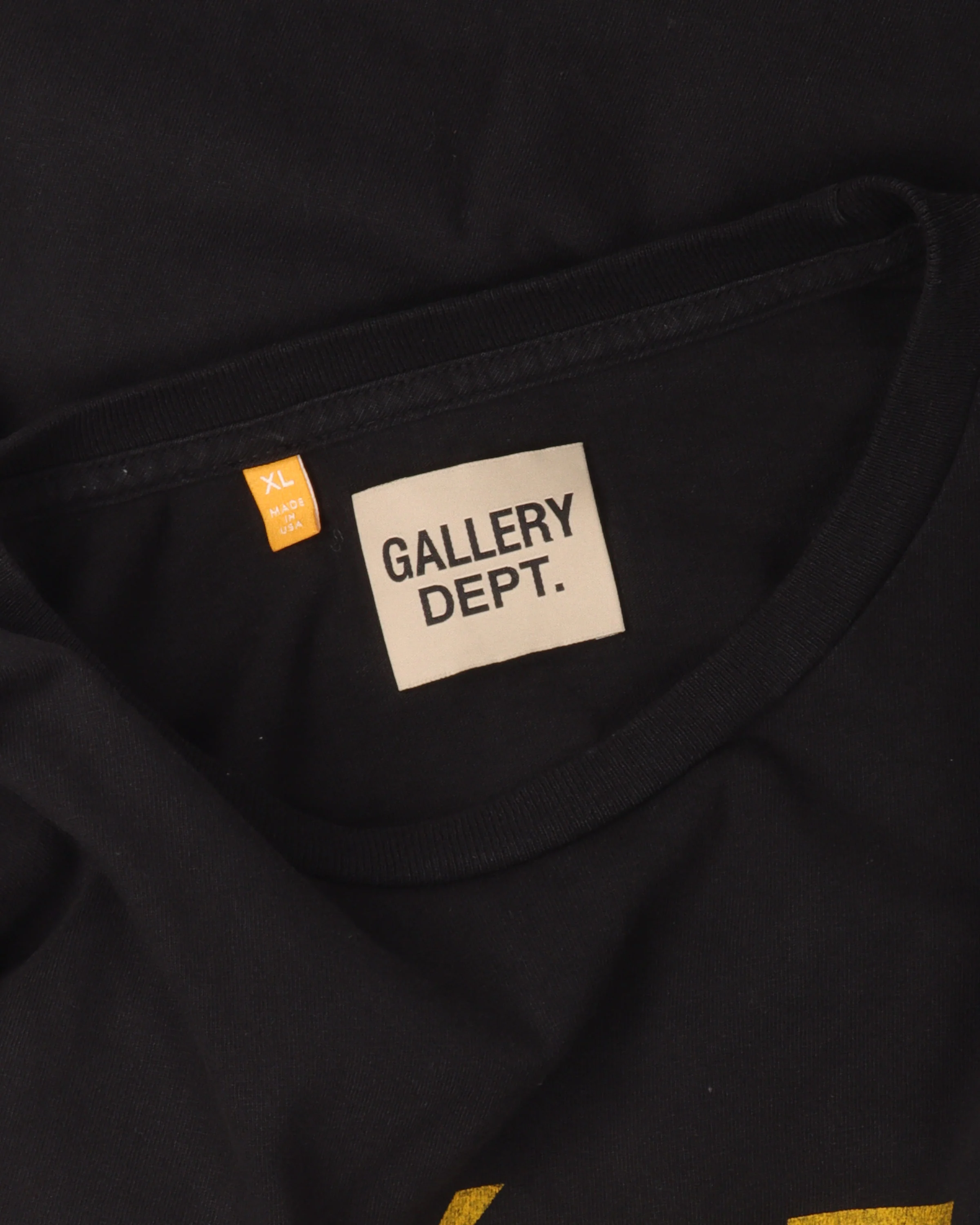 "Dept. de la Galerie" T-Shirt - Image 3