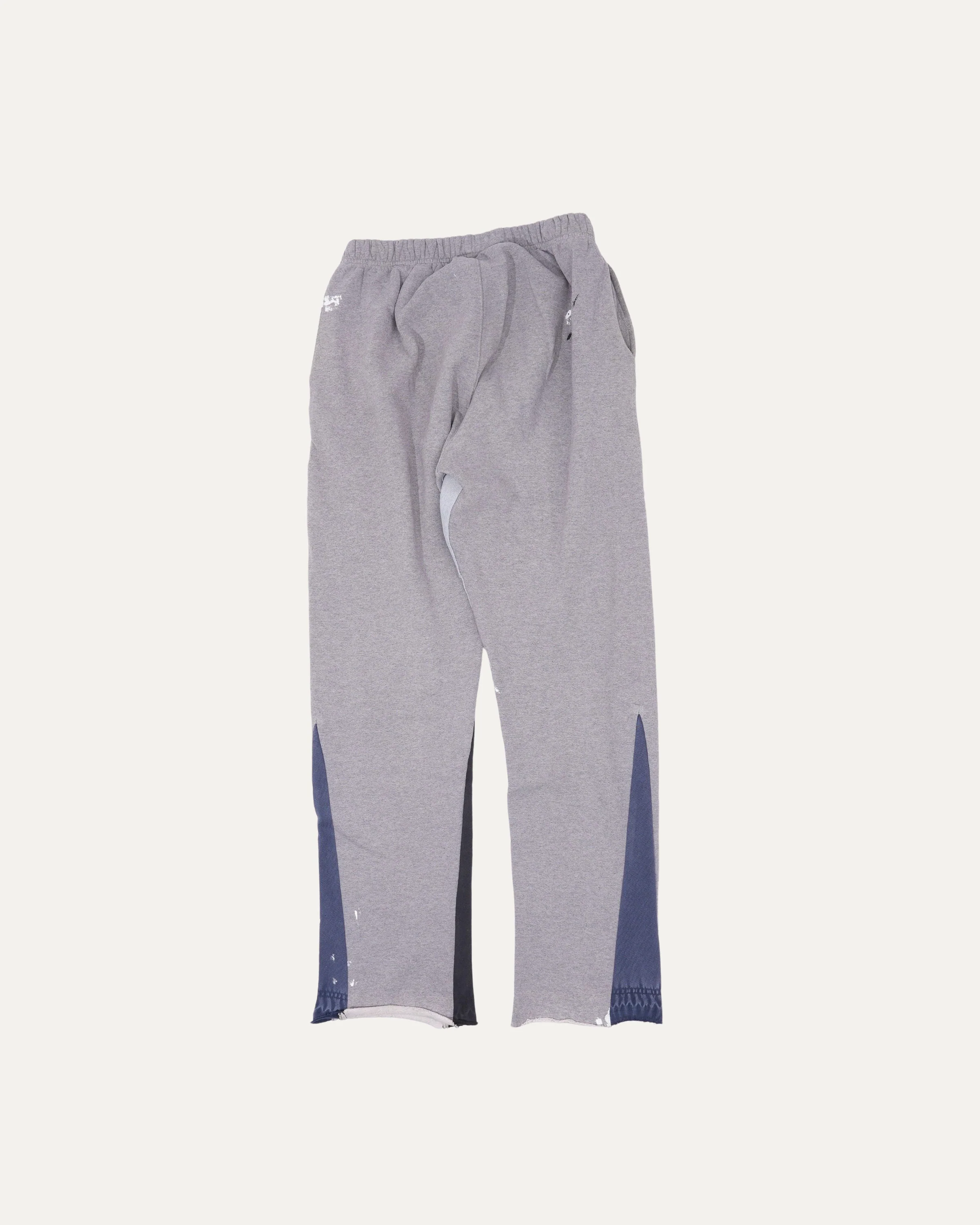 La Flare Sweatpants - Image 2