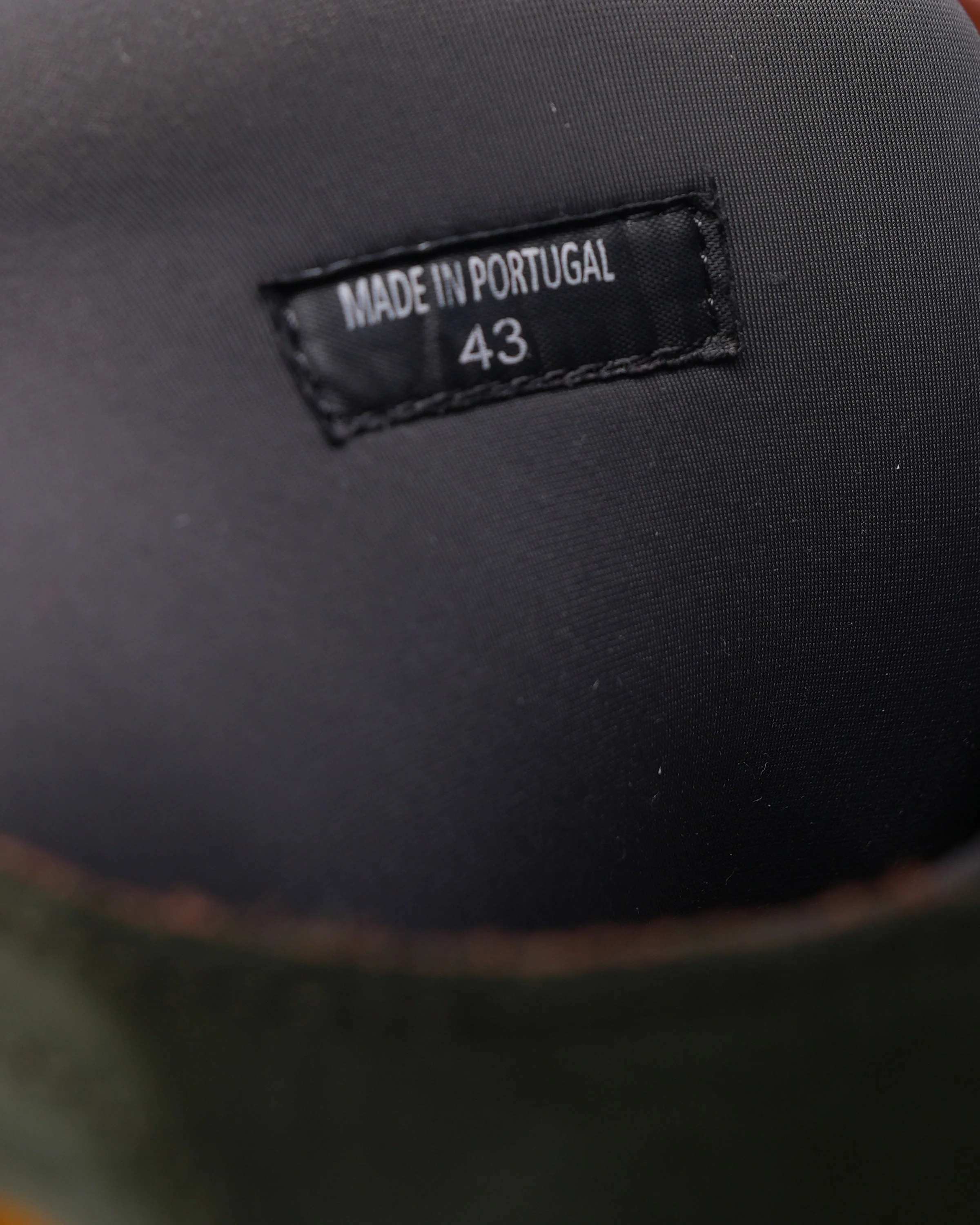 Curb Sneaker - Image 6