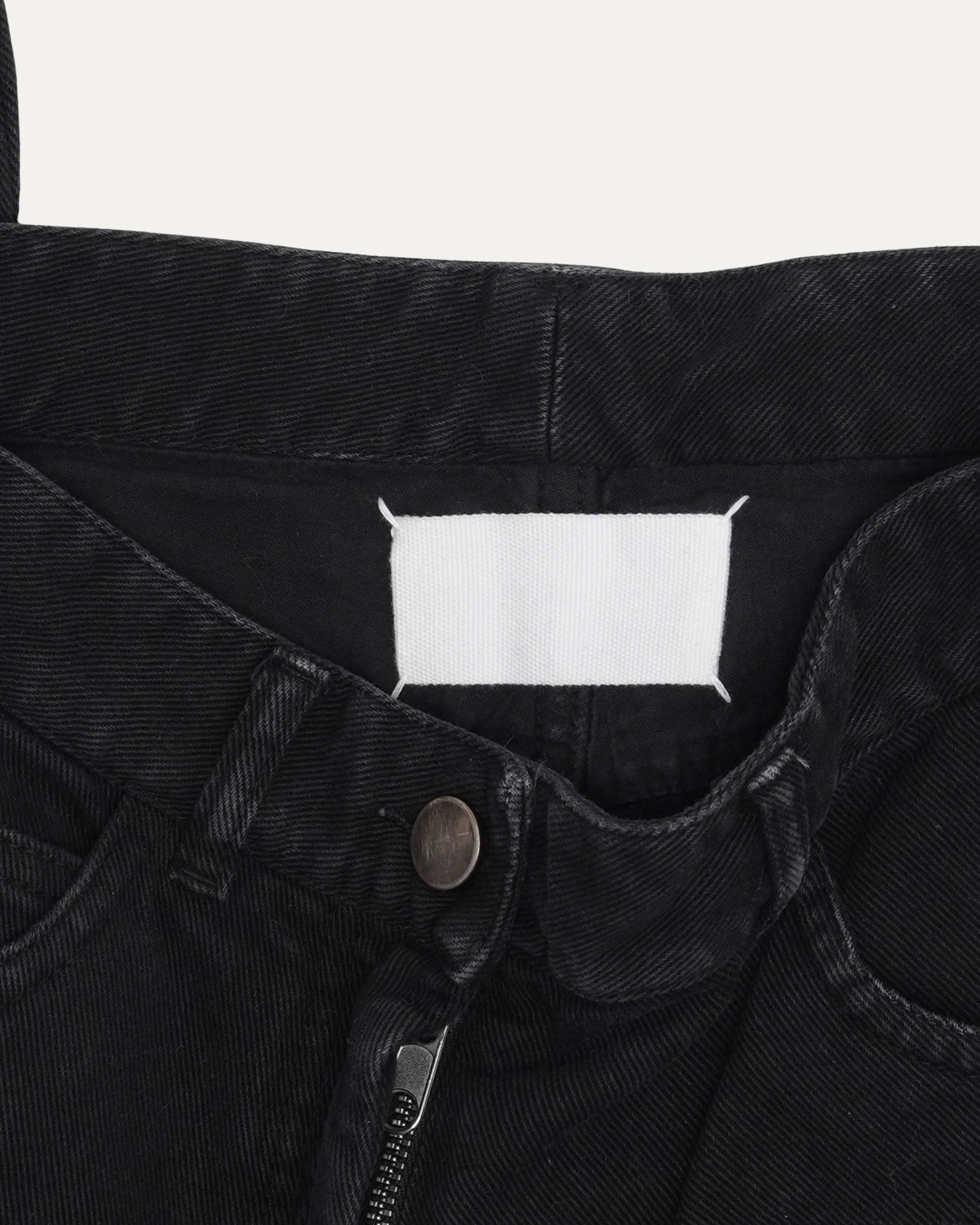 Distressed Jeans - Image 3