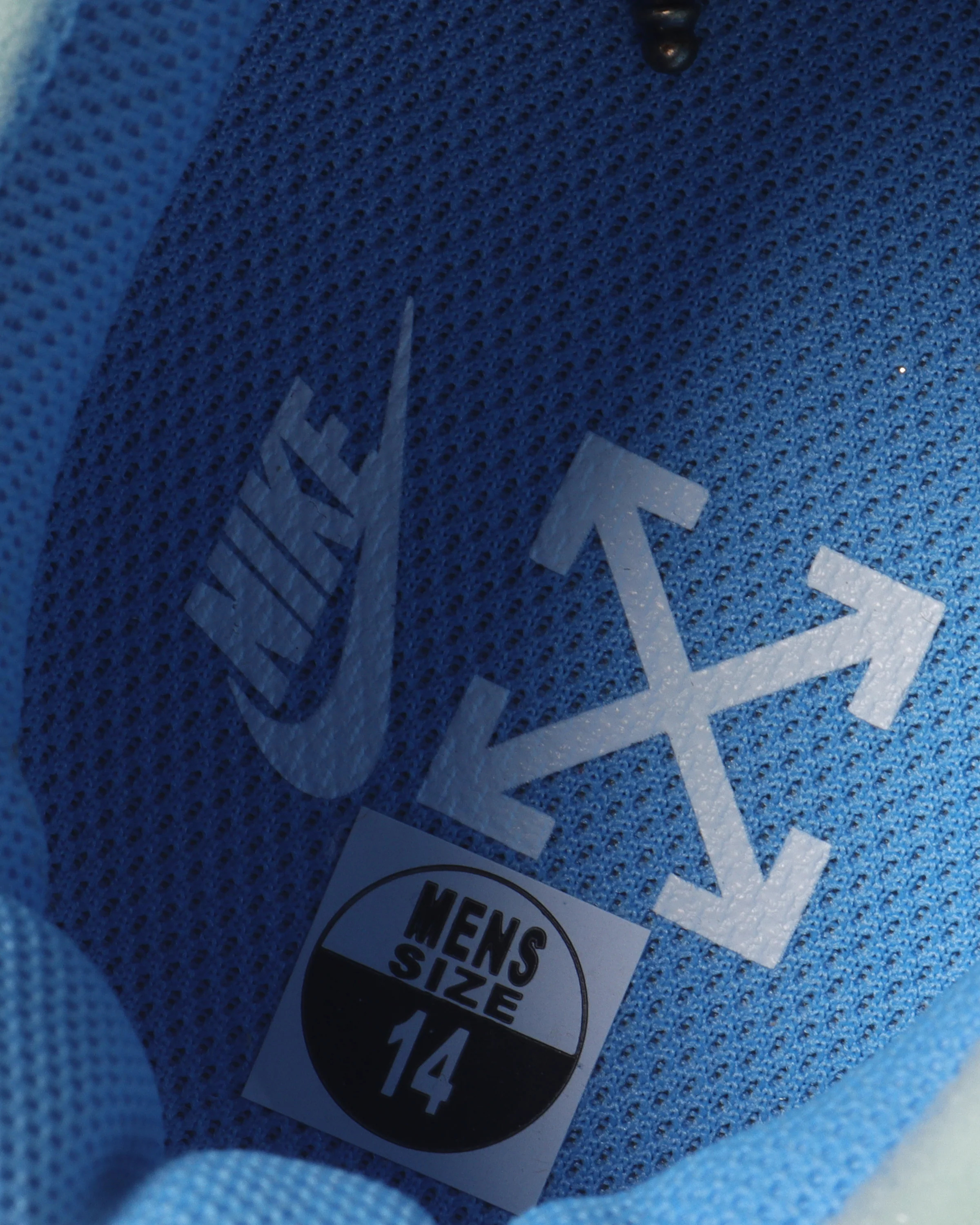 Nike Off-White MCA Air Force One - Image 8