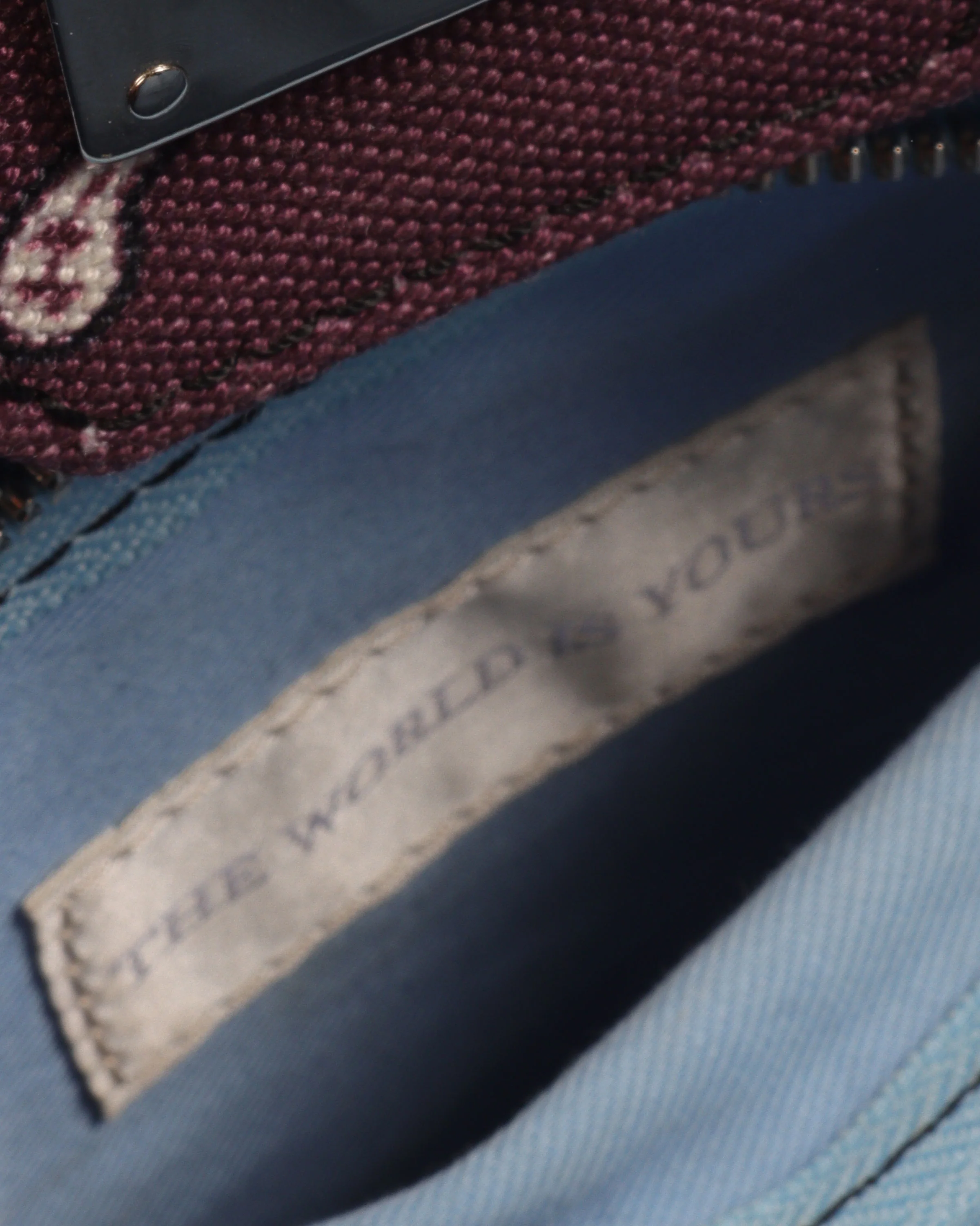 Paisley Travel Bag - Image 7