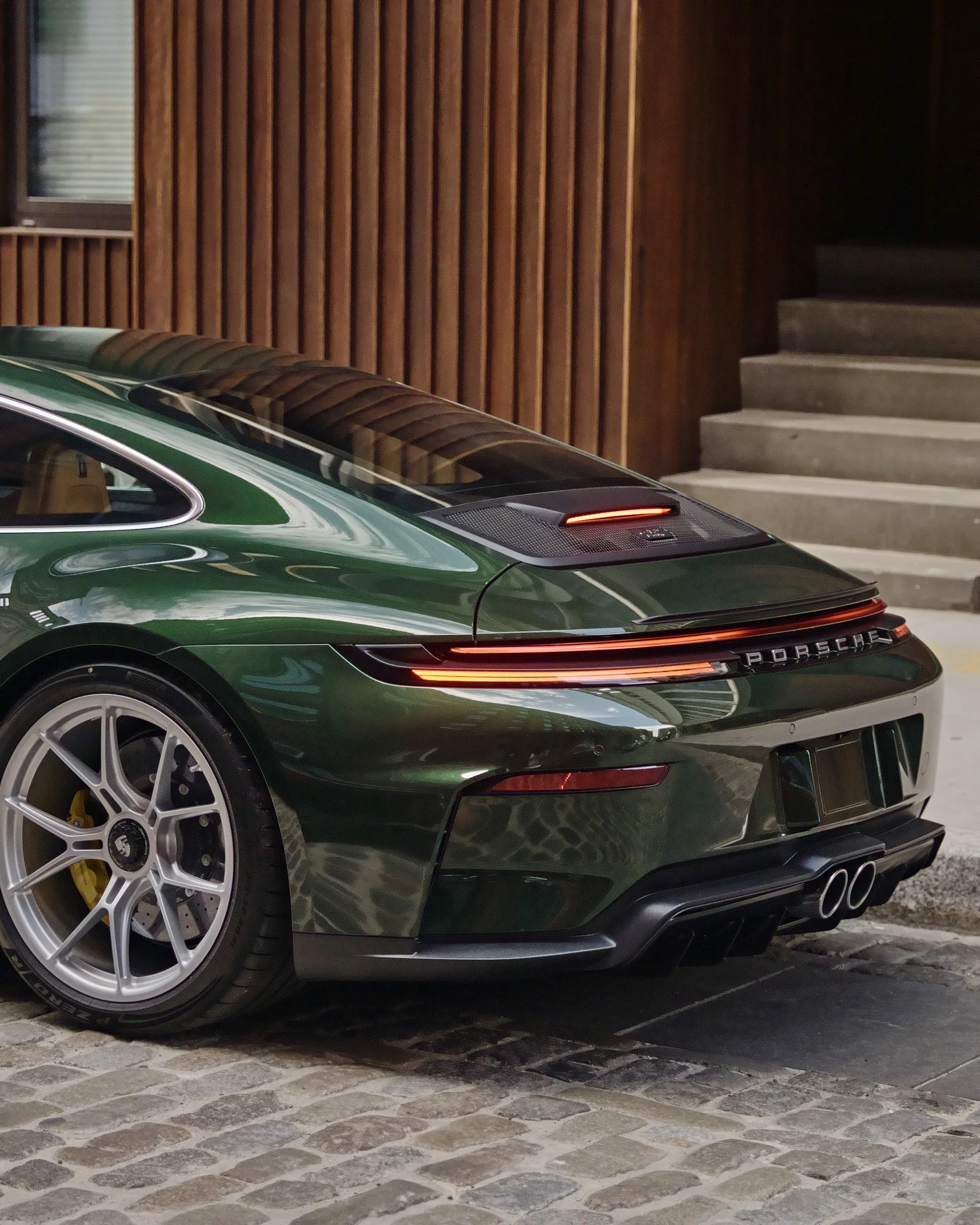 2026 911 GT3 Touring Package - Image 2