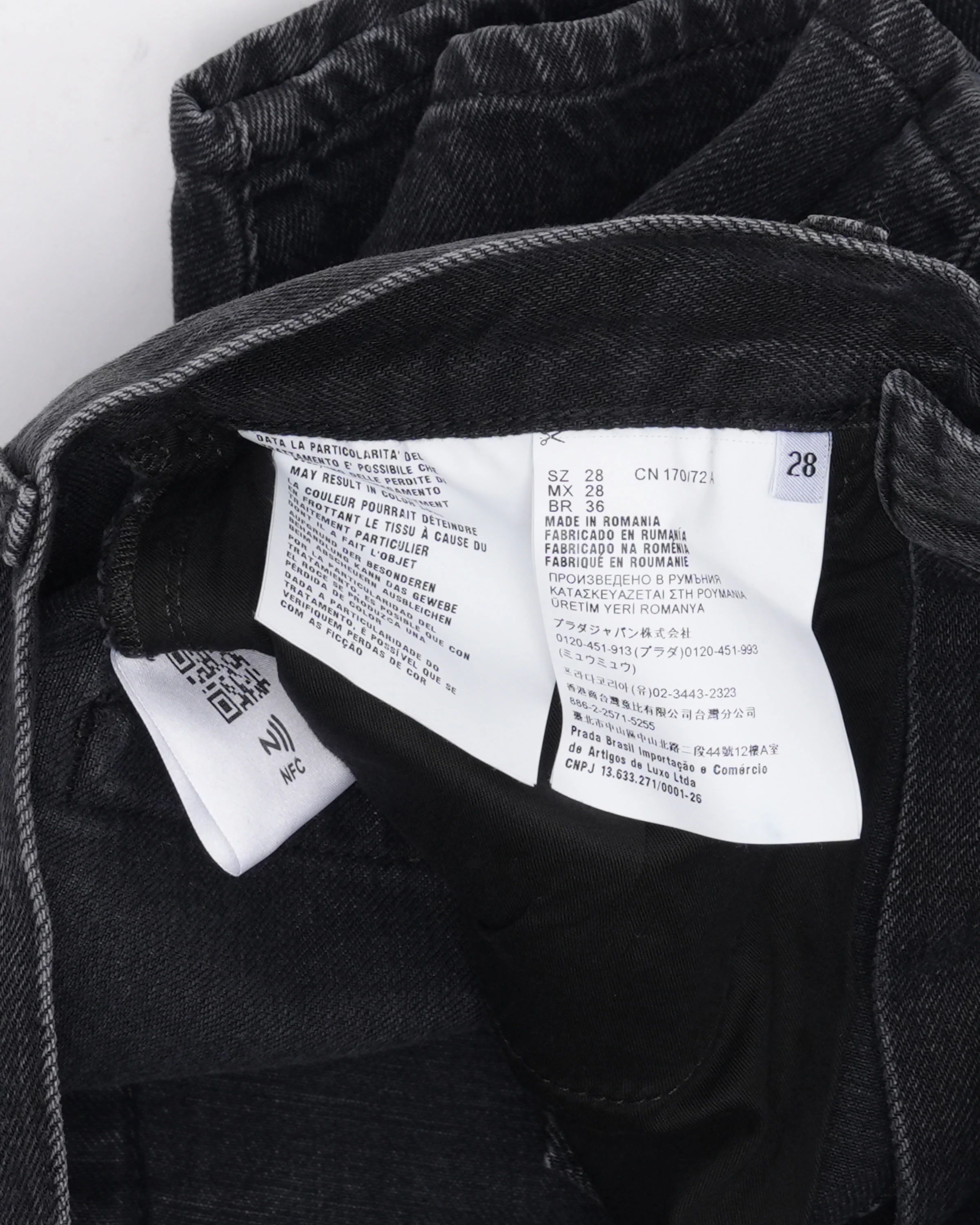 Plaque Embellished Jean Shorts - Image 4