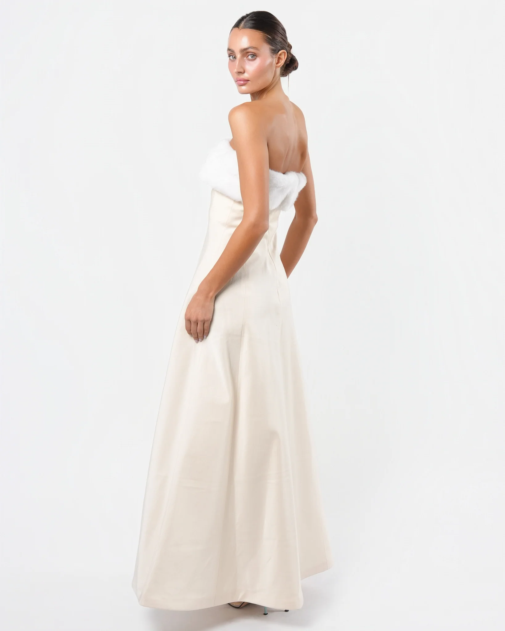 Faux Fur Trimmed Gown - Image 5