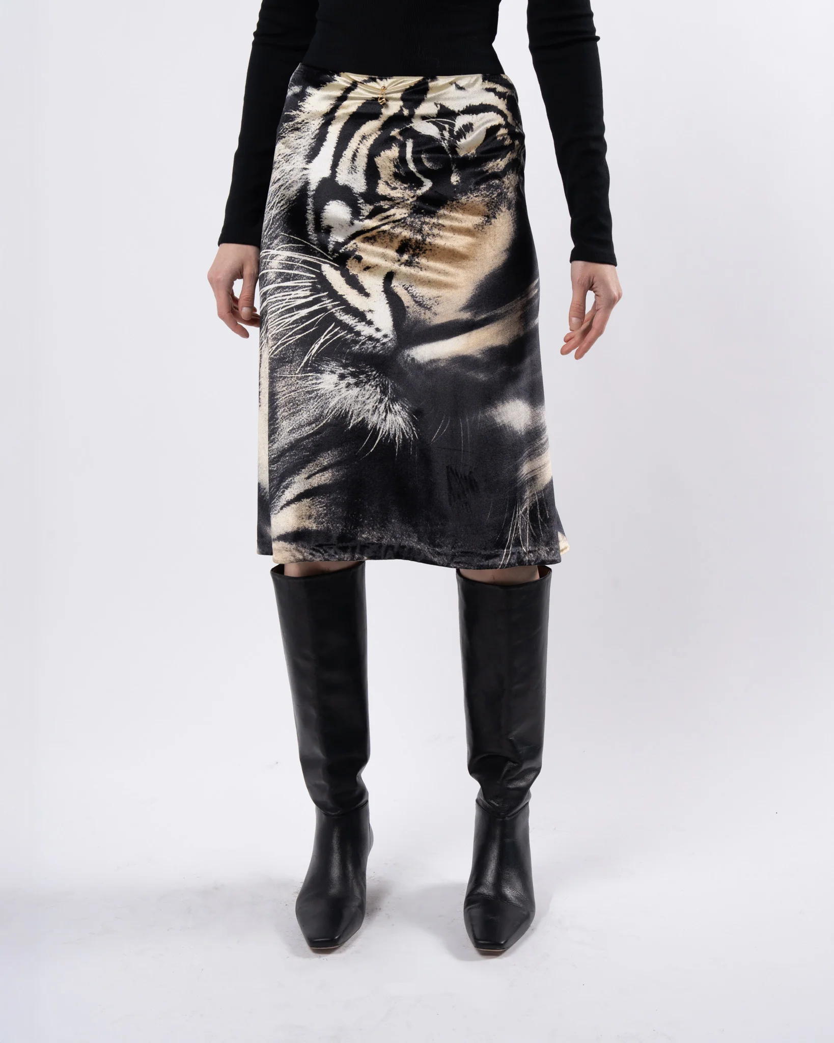 2001 Velvet Tiger Skirt With Gold Detail - Image 2