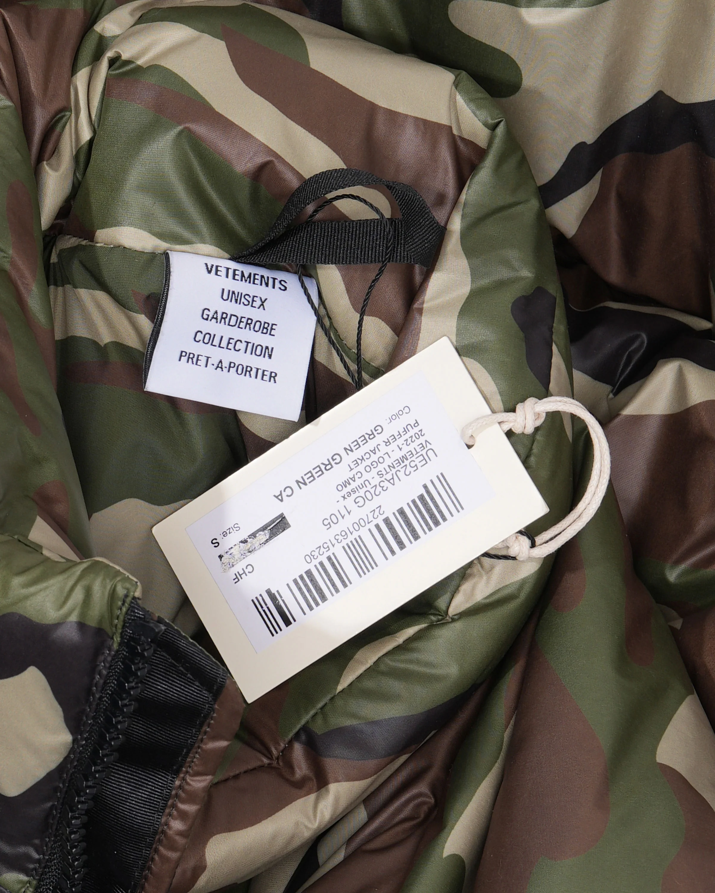 Logo Puffer Jacket - Image 3