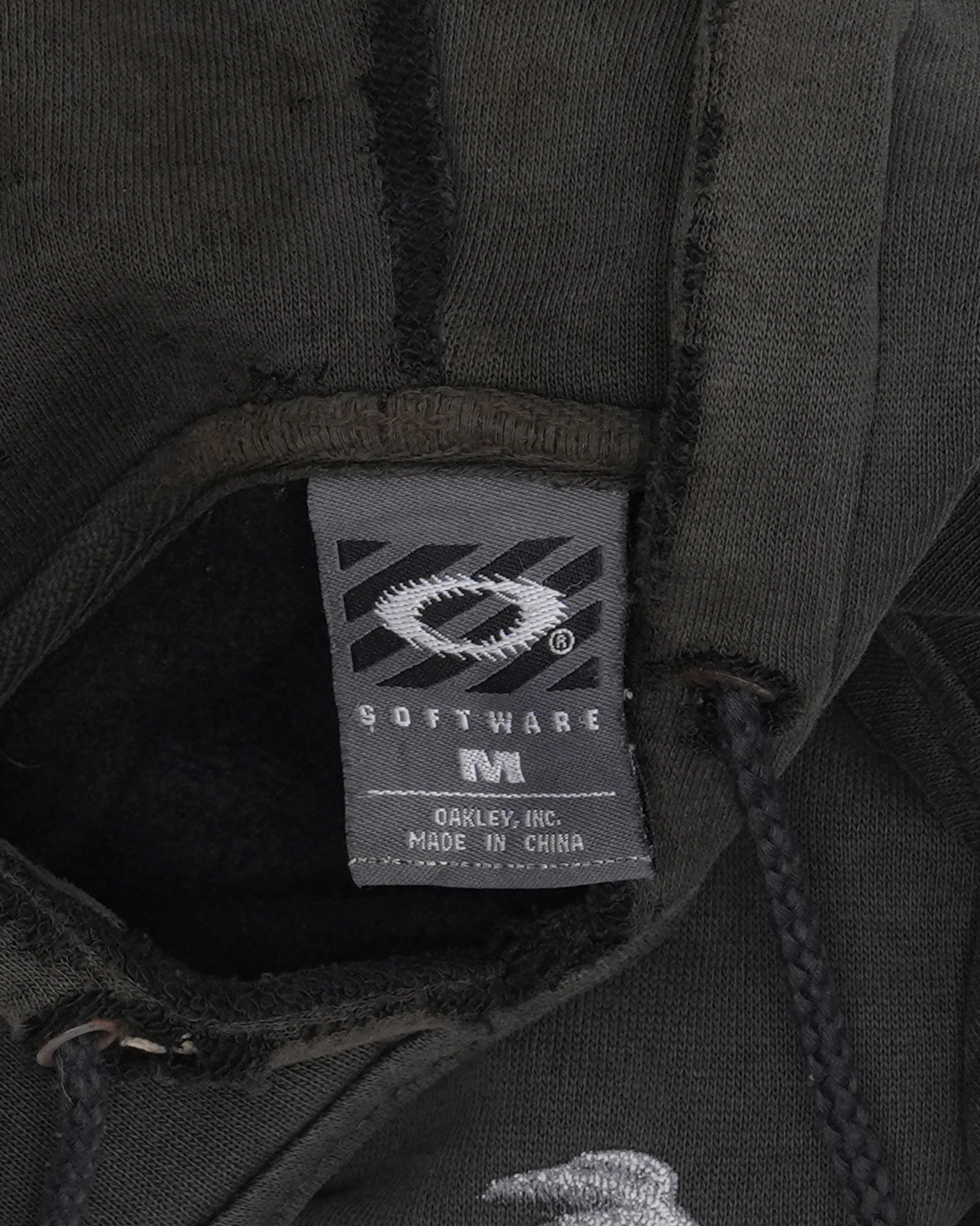 Oakley Skull Hoodie - Image 3
